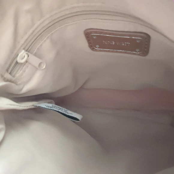 Nine West Fuchsia Pink Pebbled Leather Crossbody Handbag - Picture 6 of 6